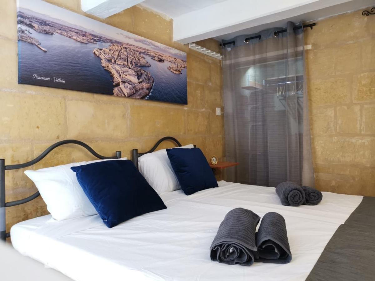 Cozy Loft In The Heart Of Valletta Exterior foto